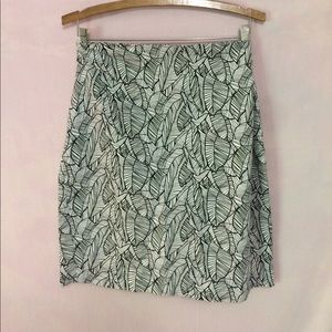Leaf print pencil skirt
