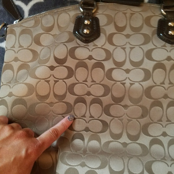 Large Coach Purse - Picture 6 of 6