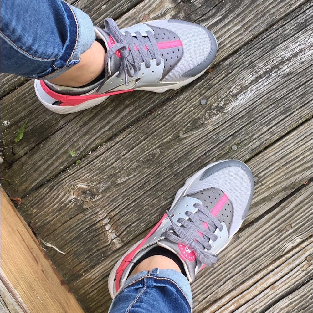 Pink and grey huaraches