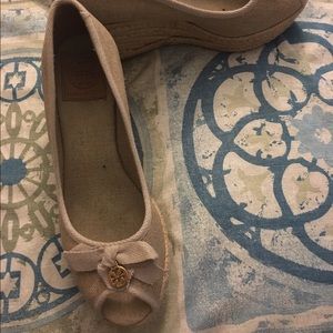 Tory Burch Jackie Metallic Wedge