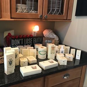 Santa novella products