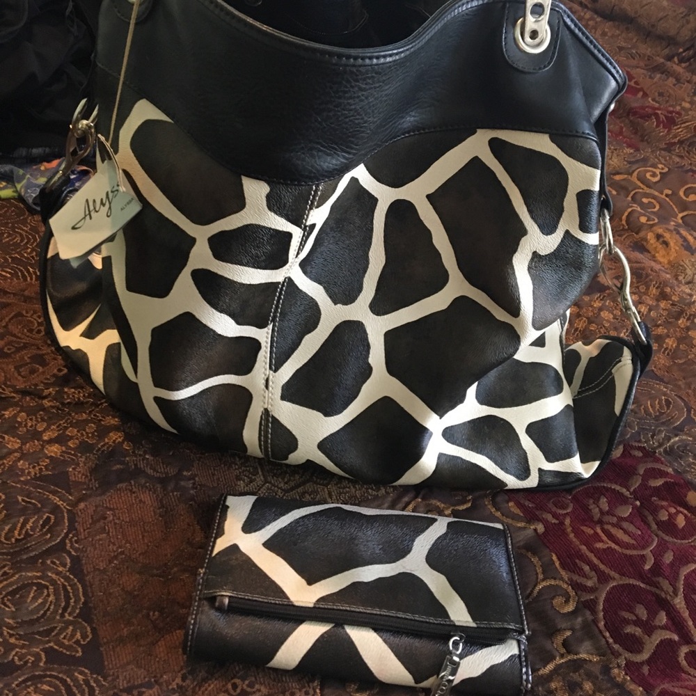 Alyssa handbag\wallet