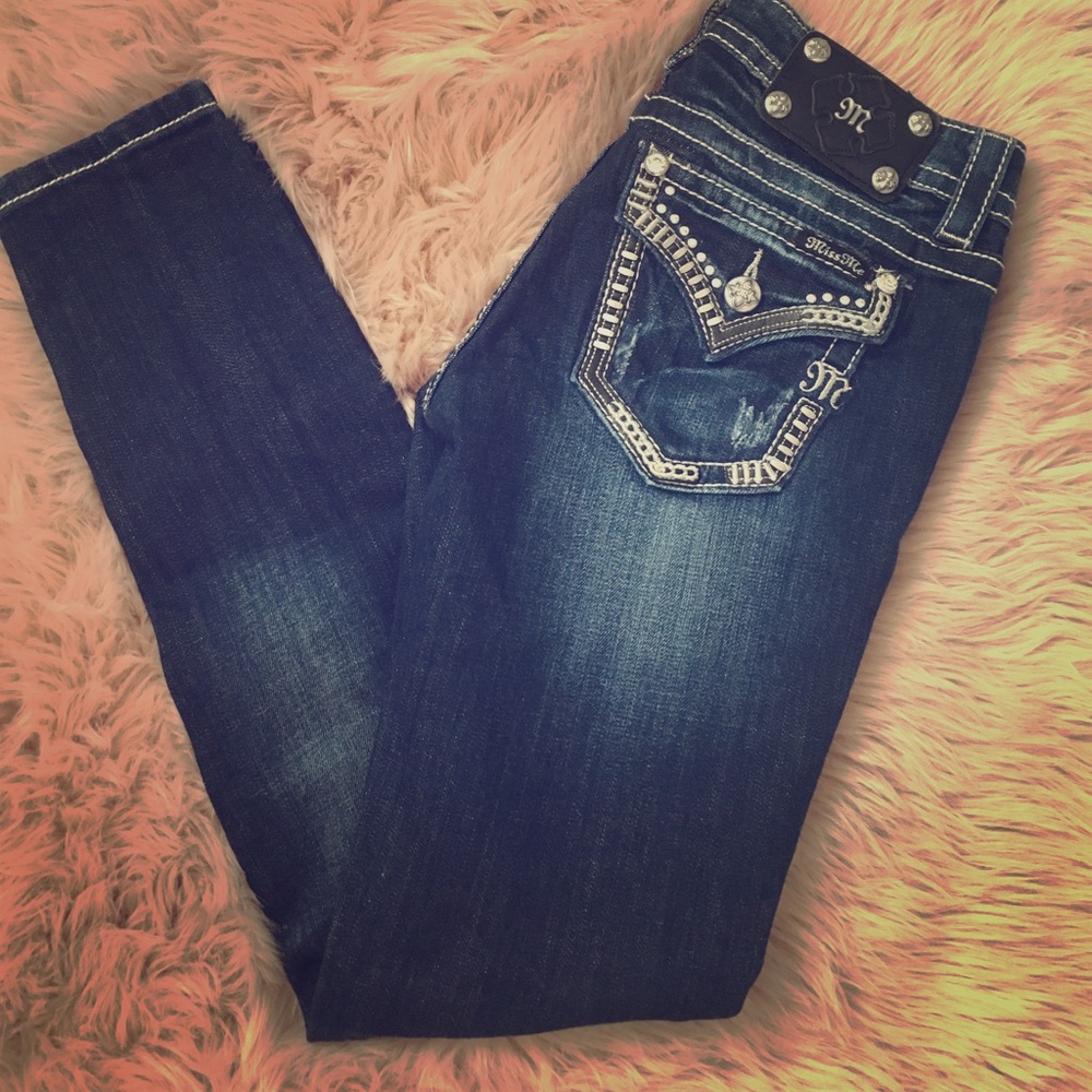 Miss Me Signature Skinny Jeans