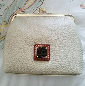 SOLD SOLD SOLD SOLD SOLD SOLD SOLD SOLD