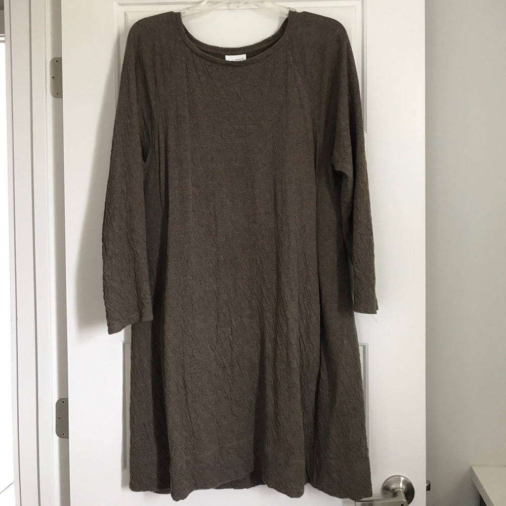 pure jill jersey dress with front hidden pockets.