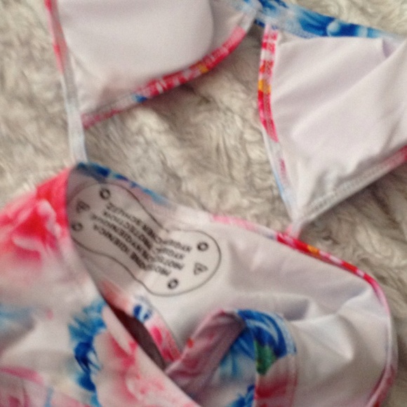 🌺Floral Bikini🌺 Size S & M - Picture 6 of 6