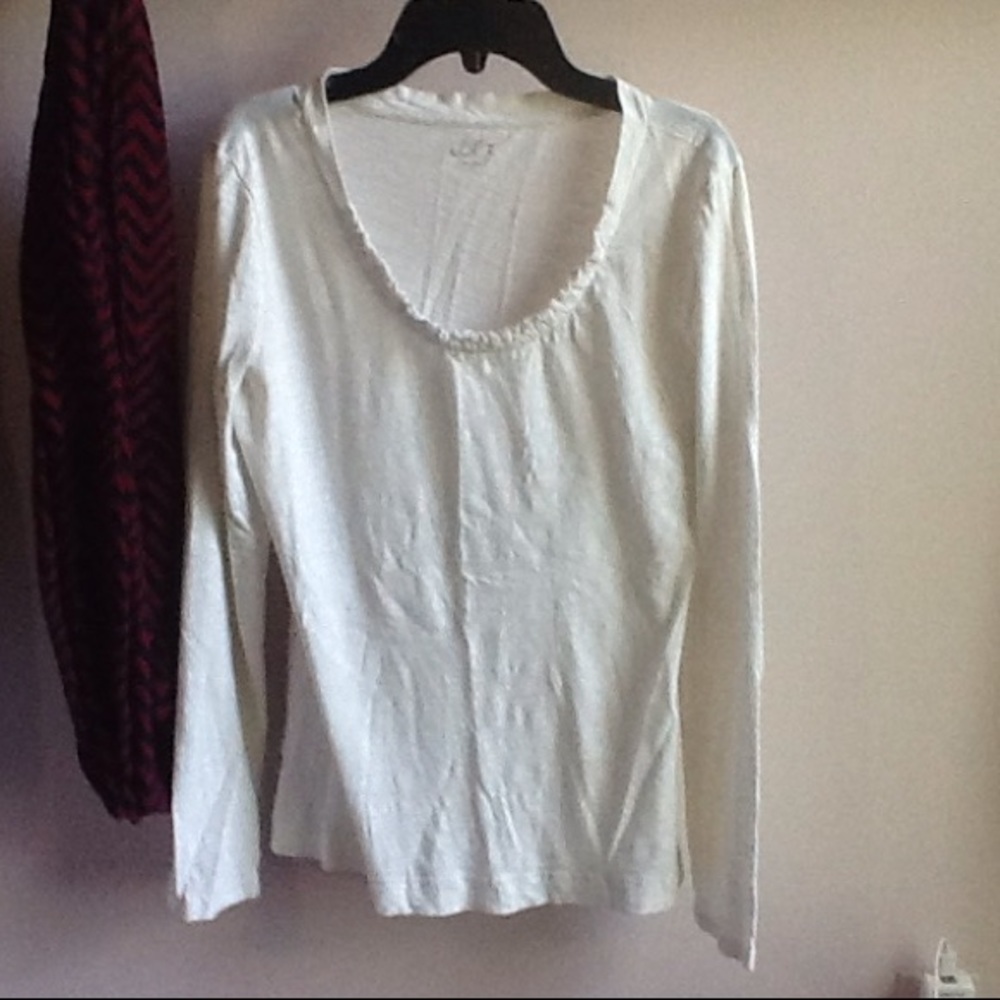 Women's long-sleeved shirt