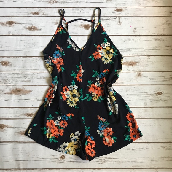 Tobi Pants - TOBI Floral Romper