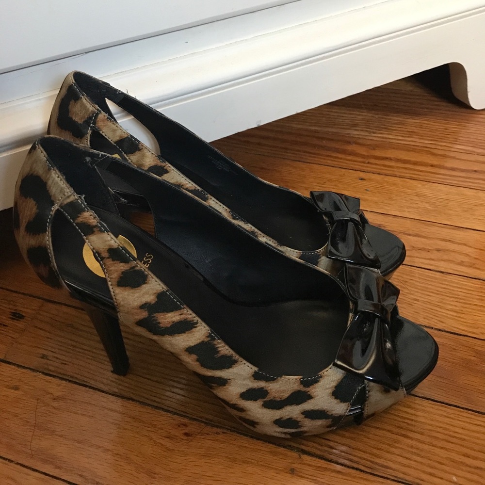 Satin and patent leather peep toe heels