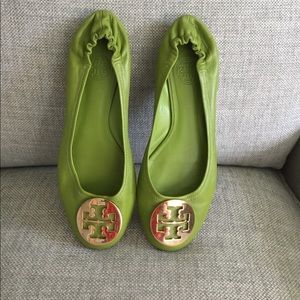 Tory burch reva flats