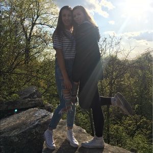 Meet your Posher, Ashley