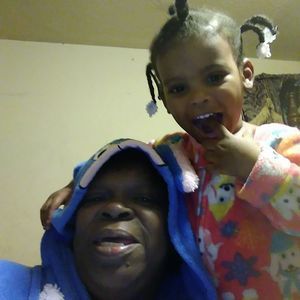 Meet your Posher, Joyce