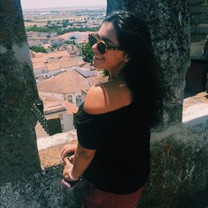 Meet your Posher, Megan