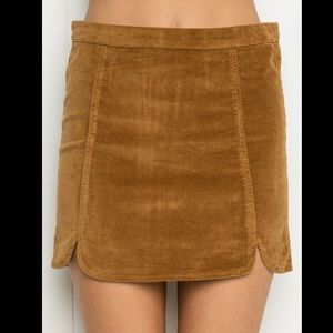 BRANDY MELVILLE BROWN Suede skirt! RAQUEL skirt