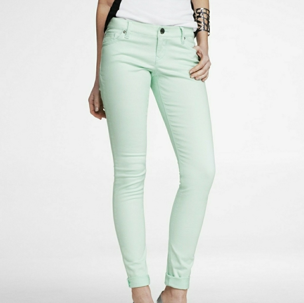 NWT Express Stella Colored Brushed Sateen Legging