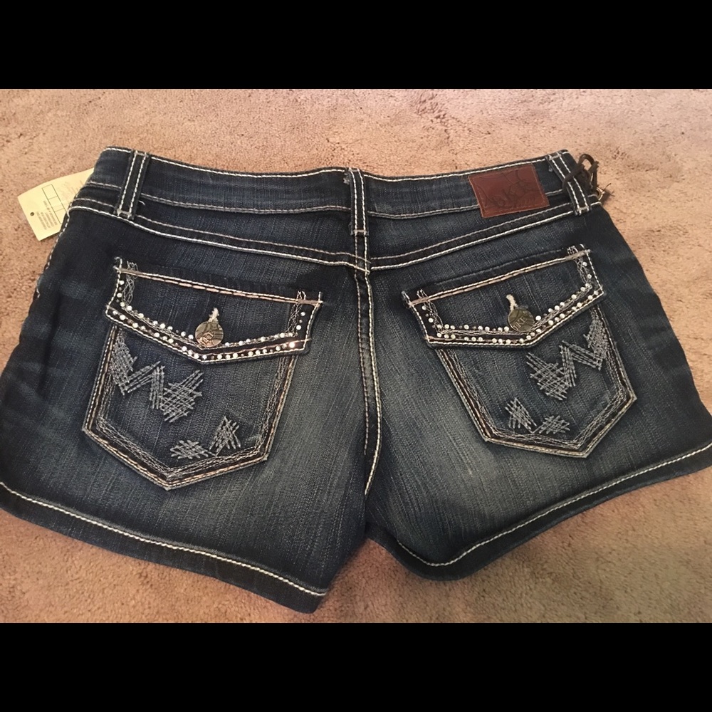 Buckle Stella Shorts (with tags)