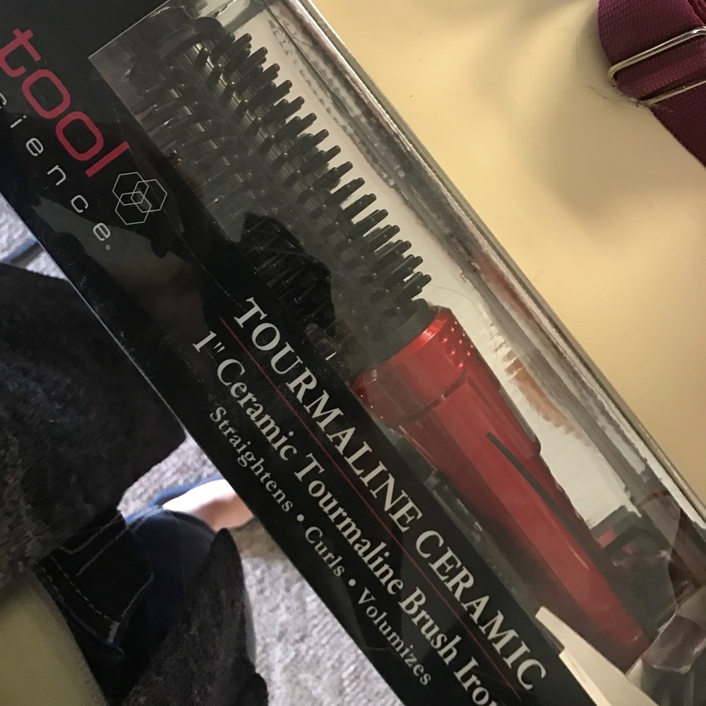 Brush Iron. Straightens curls and waves