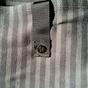 Lululemon infinity scarf