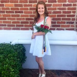 Meet your Posher, Olivia