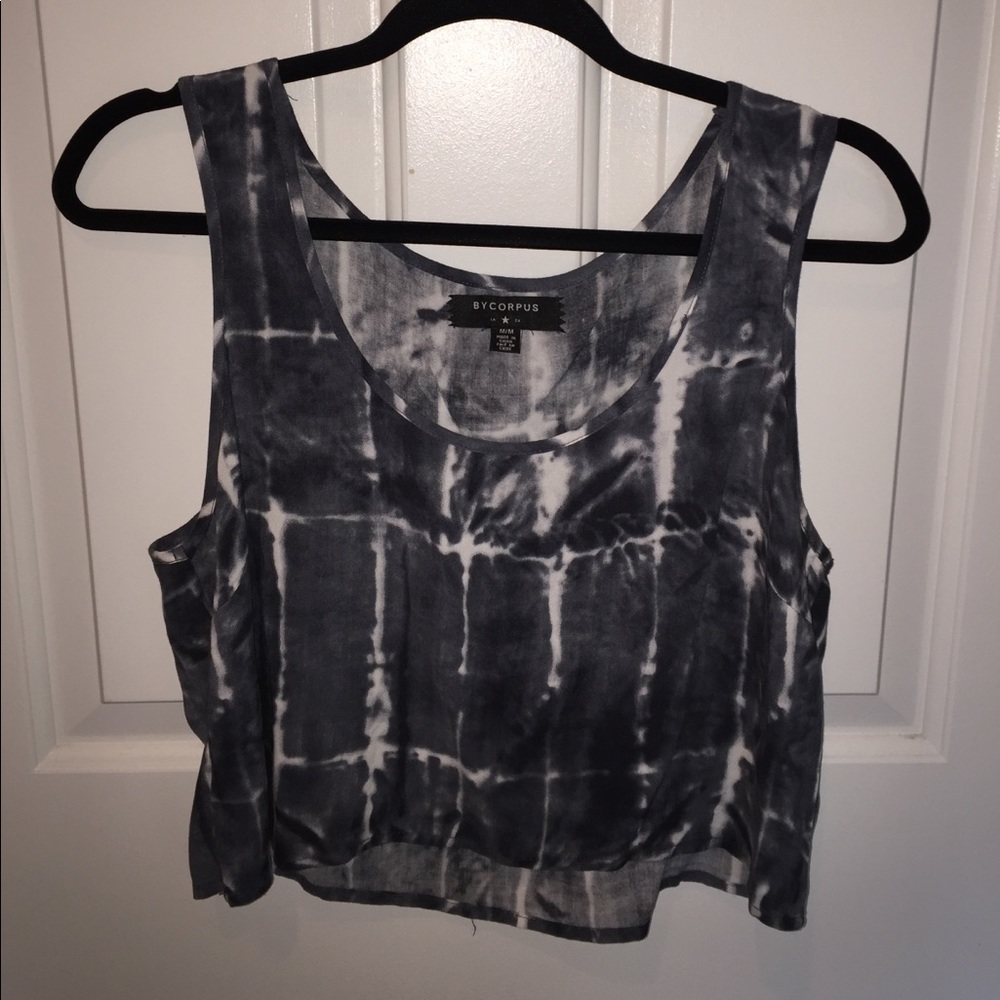 Cropped Tank Top