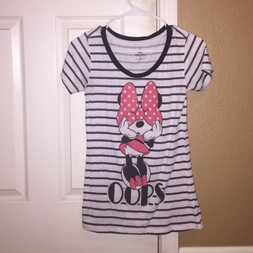 Minnie Mouse shirt