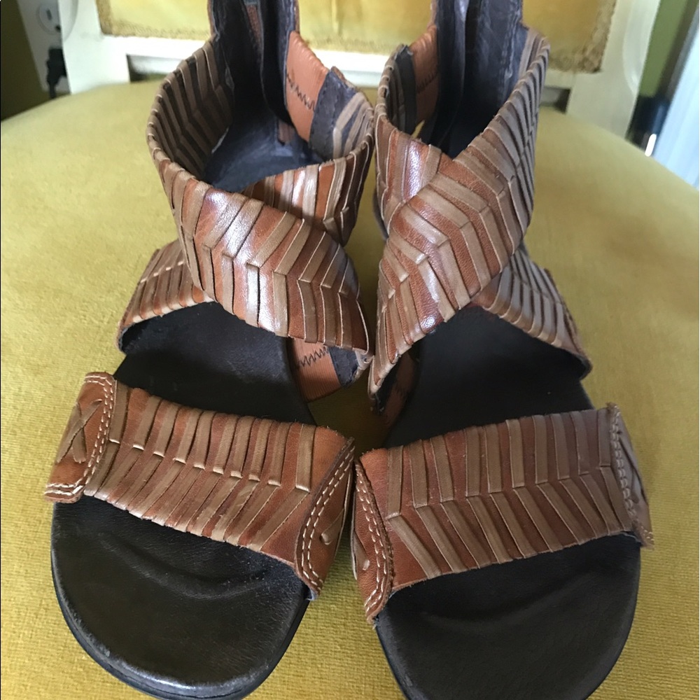 Pokolinos Sandals (36)