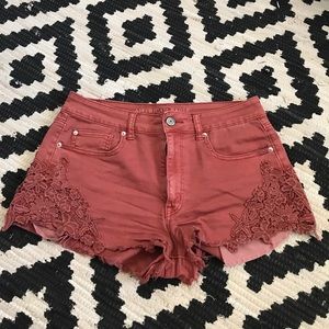 AEO High Rise Festival Shorts with Black AEO vneck