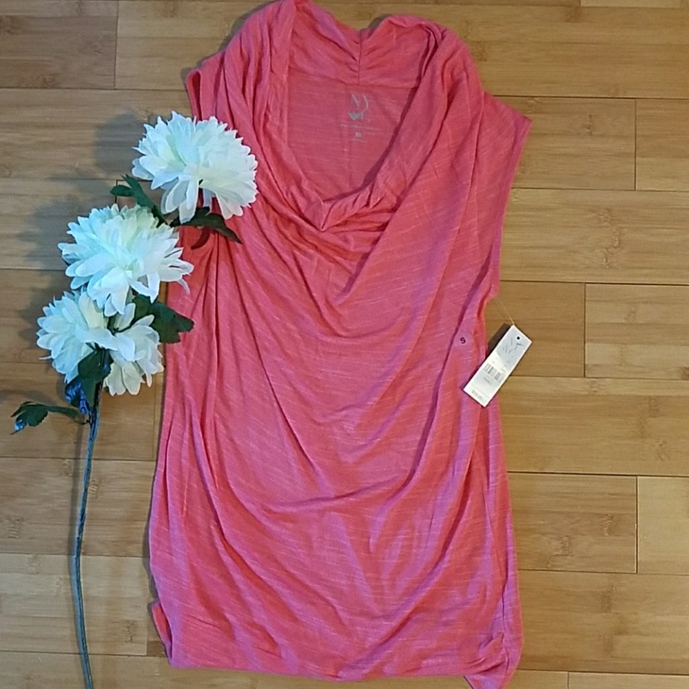 New York and Company coral top