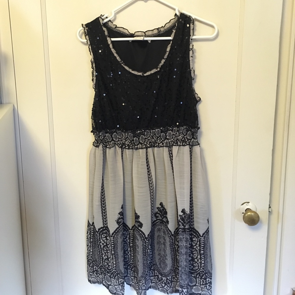 Cocktail dress sequence top