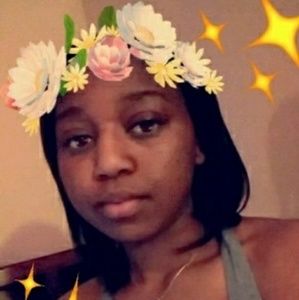 Meet your Posher, Dajah