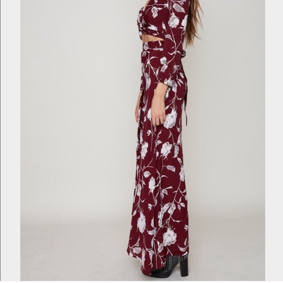 Flynn Skye Wrap It Up Skirt Wine Blossom - Picture 4 of 4