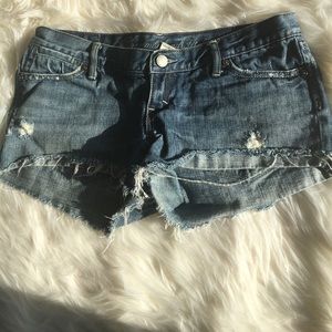 A&F frayed jean shorts