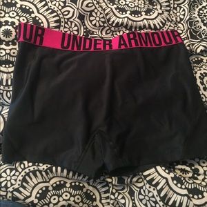 Black Under Armour Spandex Shorts SZ M