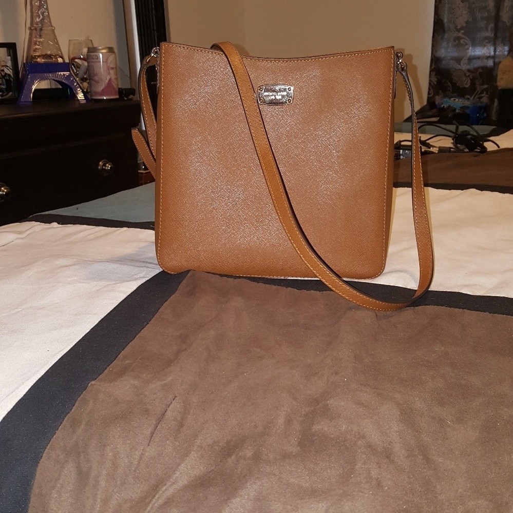 Michael kors jet set travel large messenger bag