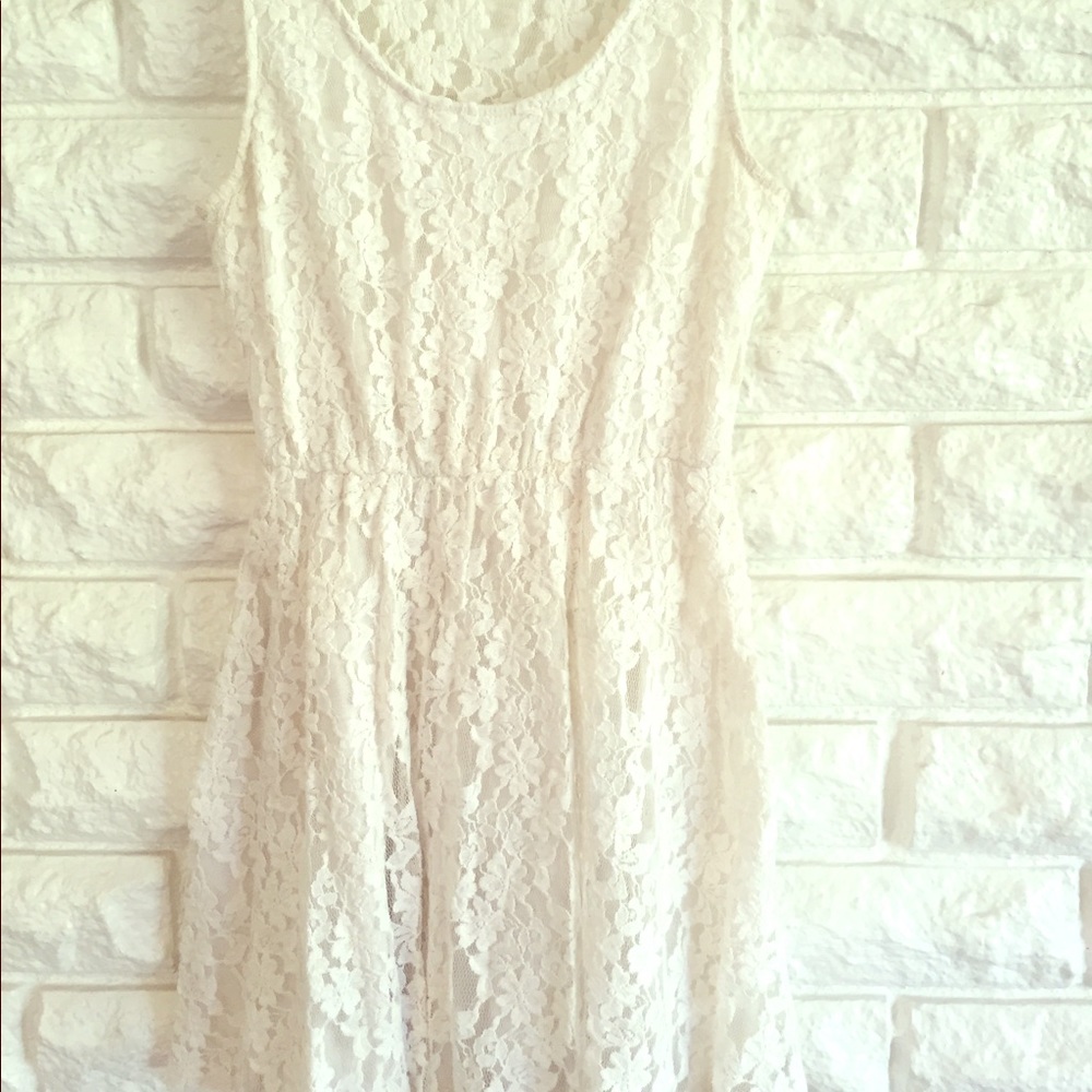 Lace dress