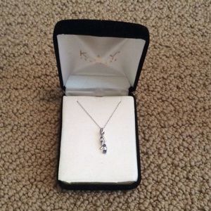 10K White Gold Necklace