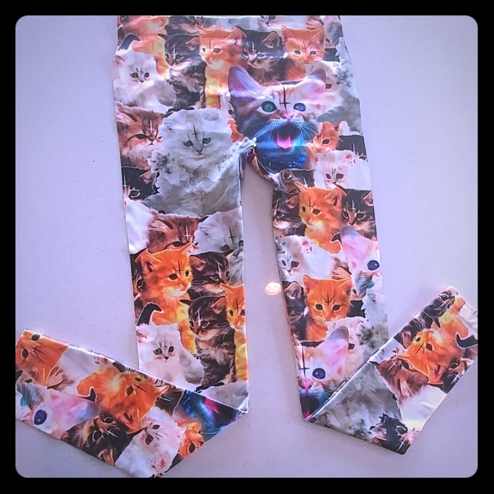Cat and kitten photo leggings
