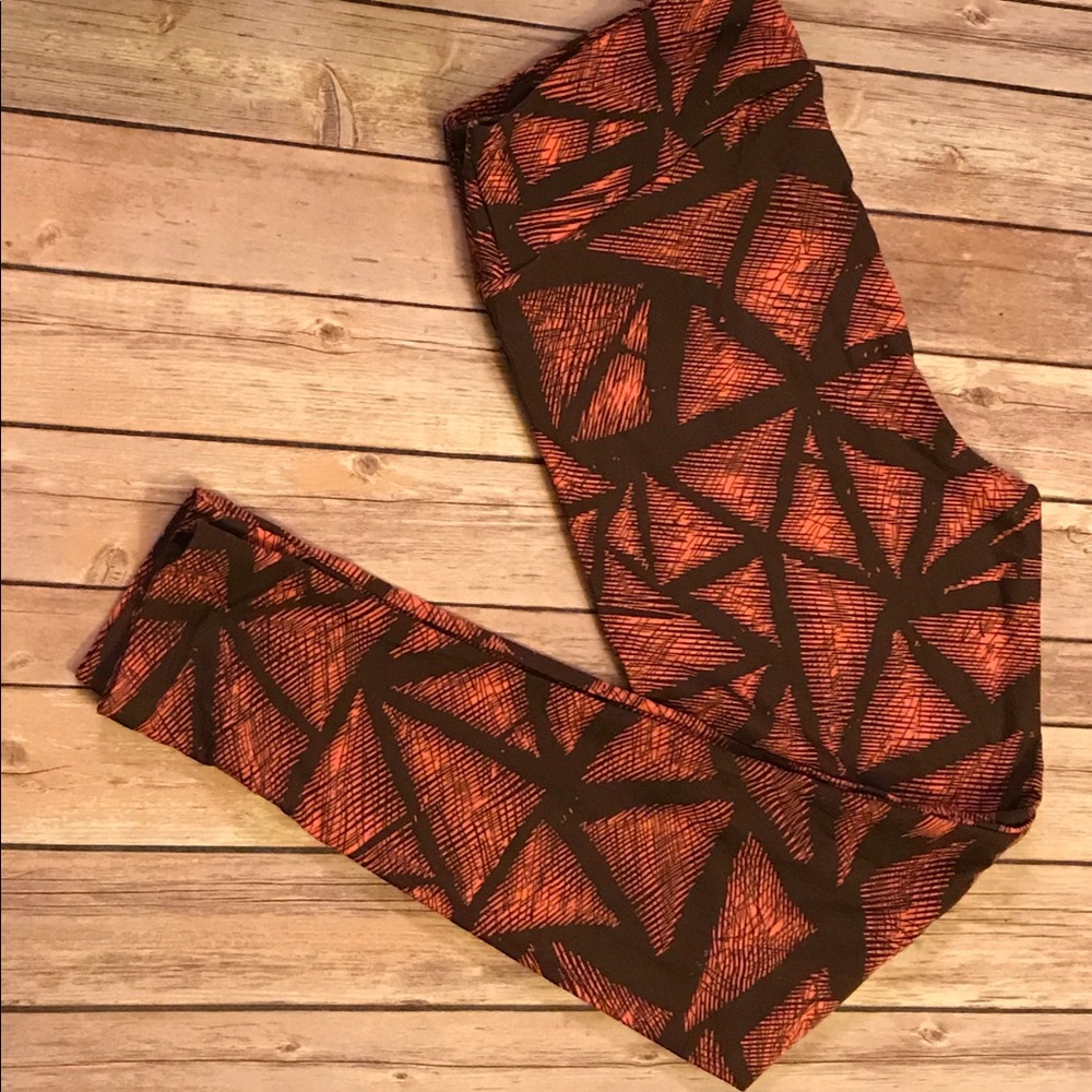 Brand New LuLaRoe Leggings Tall and Curvy