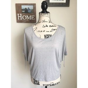 🔴 5 for $25 🔴 FINAL SALE Gray Flowy Circle Top