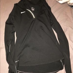 nike dry fit light weight pull over