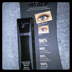 Superhero mascara
