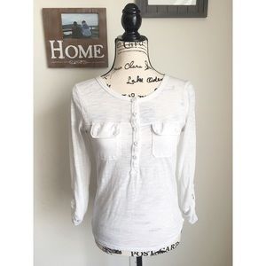 🔴 5 for $25 🔴 EUC White 3/4 Sleeve Tee