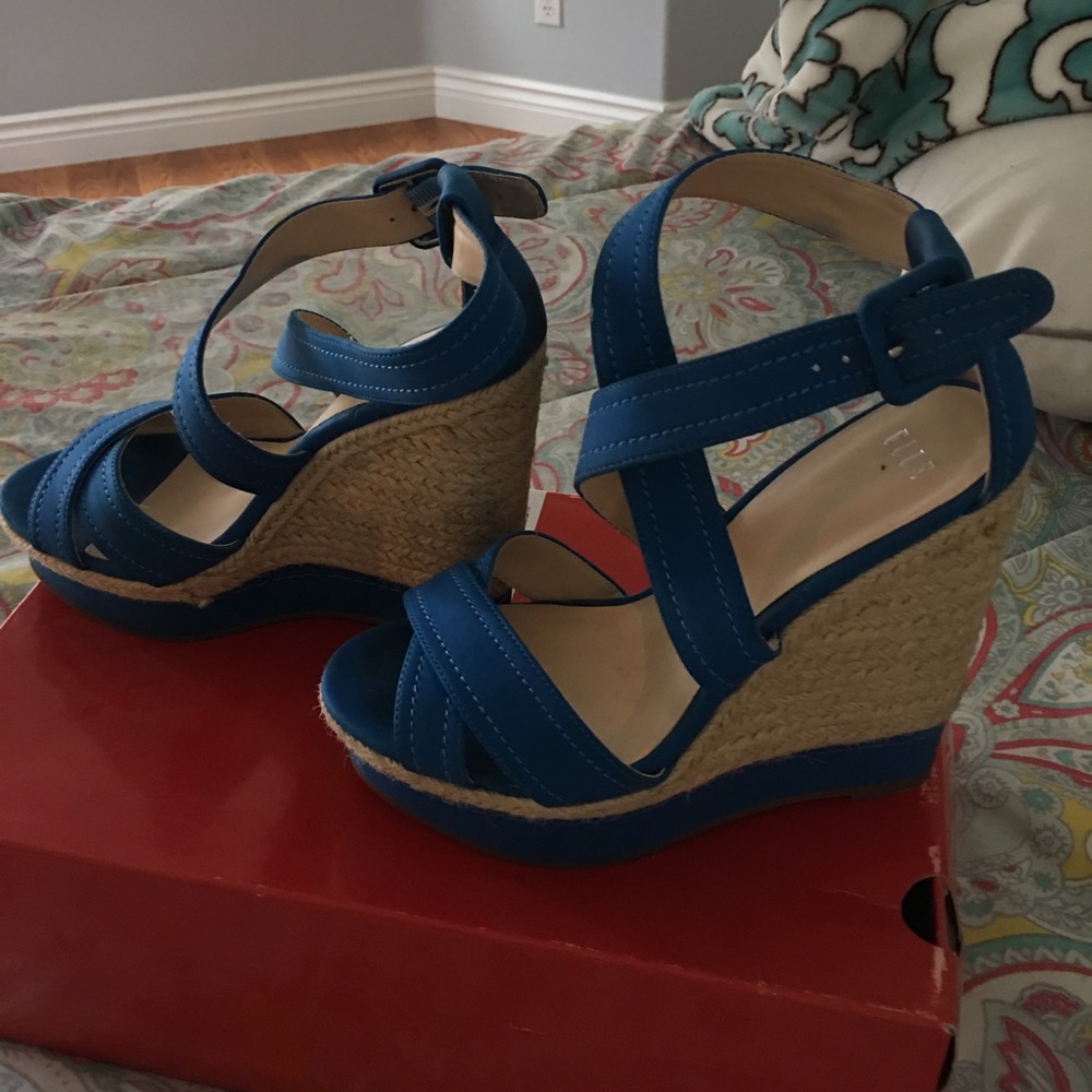 Wedges - Picture 2 of 4