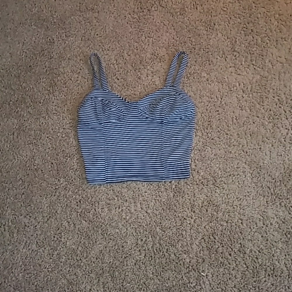 bralette/crop top