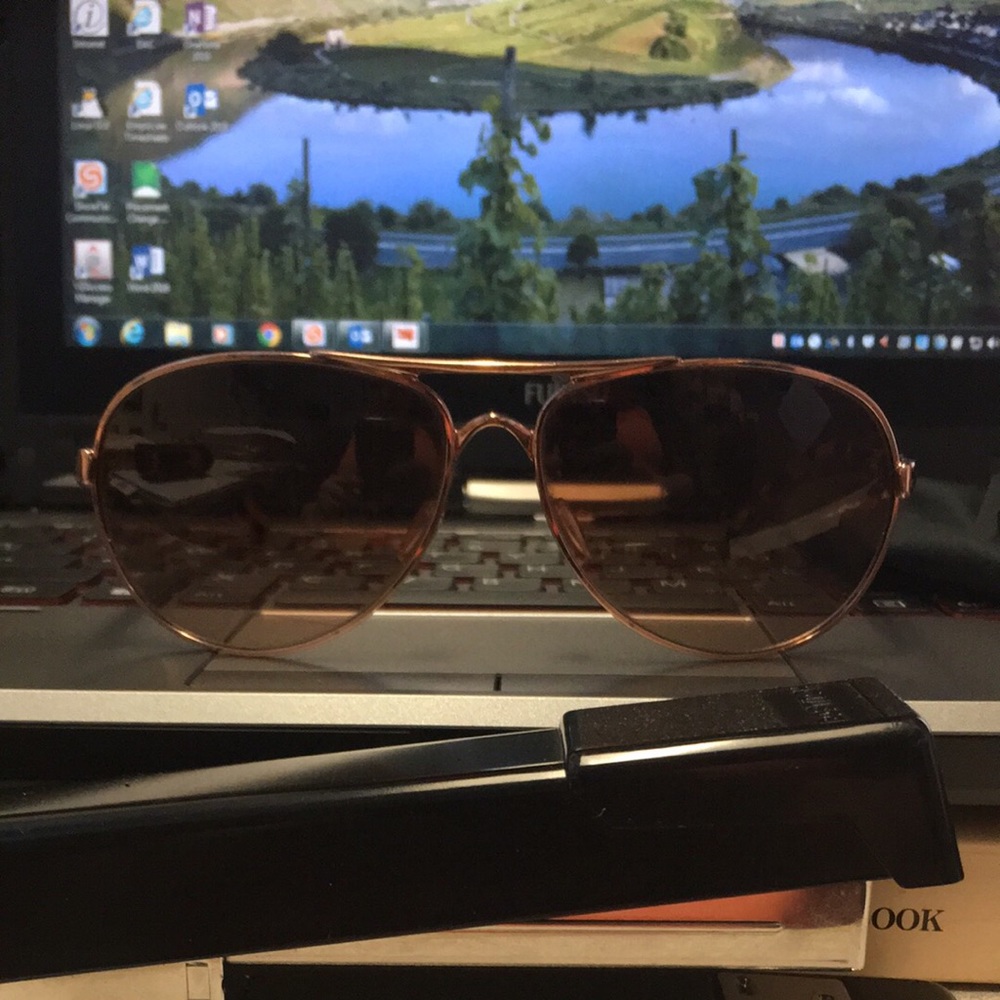 Oakley Rose Gold Feedback Aviators