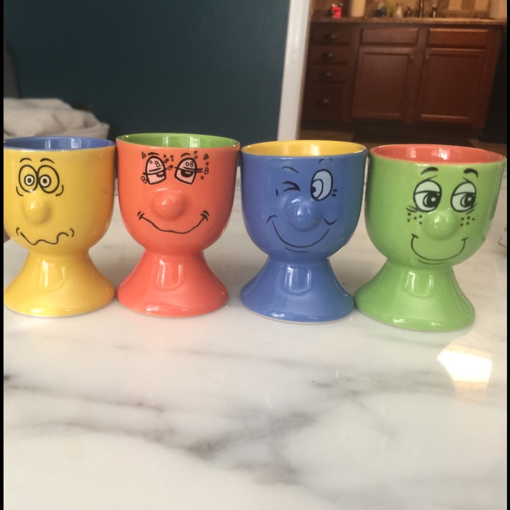 Levtov china set of 4 egg holders