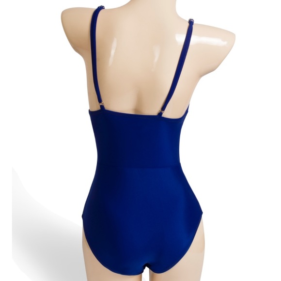 🔥LAST ONE🔥🐳Criss-Cross One Piece Bathing Suit🐳 - Picture 5 of 7