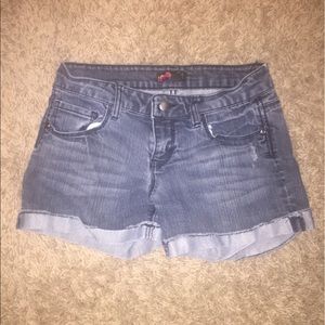 Dark blue/grey shorts