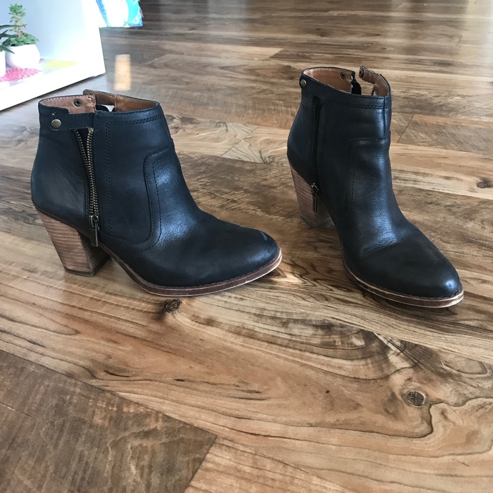 Lucky brand booties