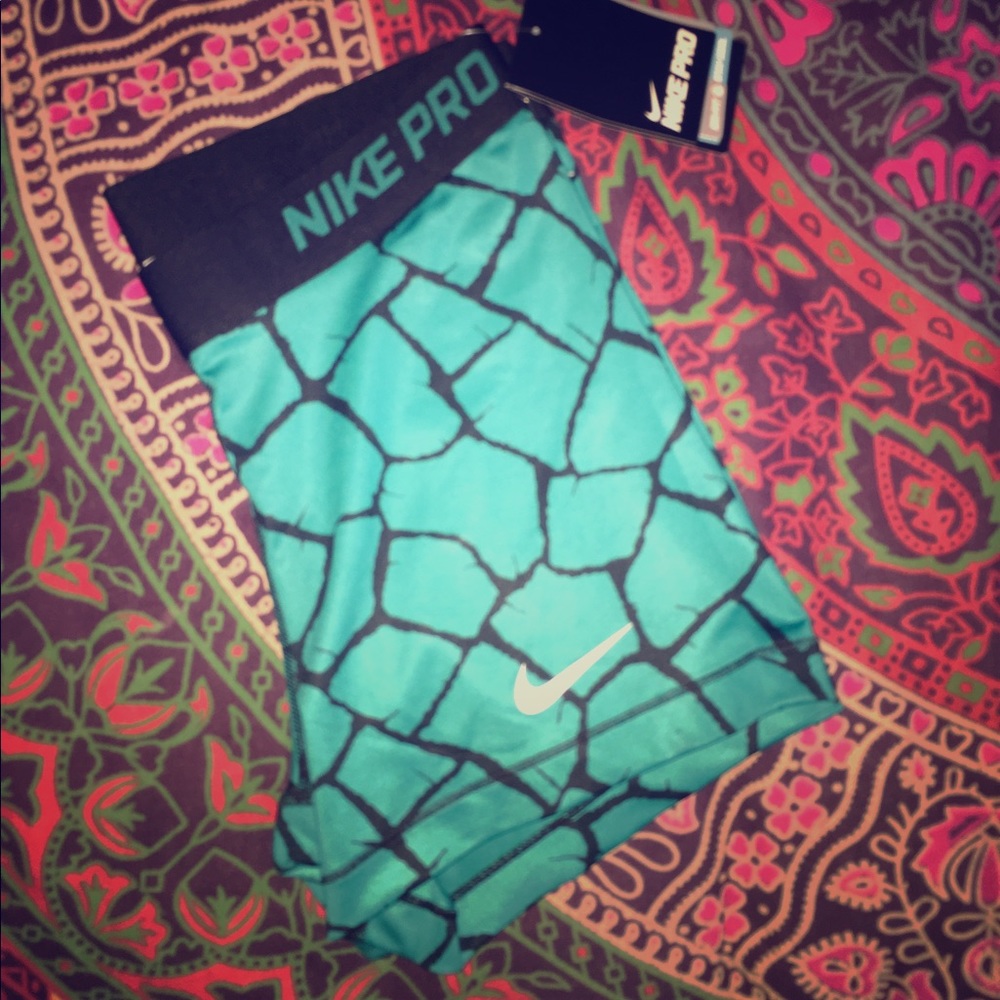 New blue animal prints Nike Pro shorts